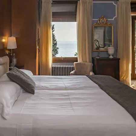 Bed & Breakfast Vittoria 3*